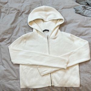 Brandy Melville ARDEN CROP HOODIE
